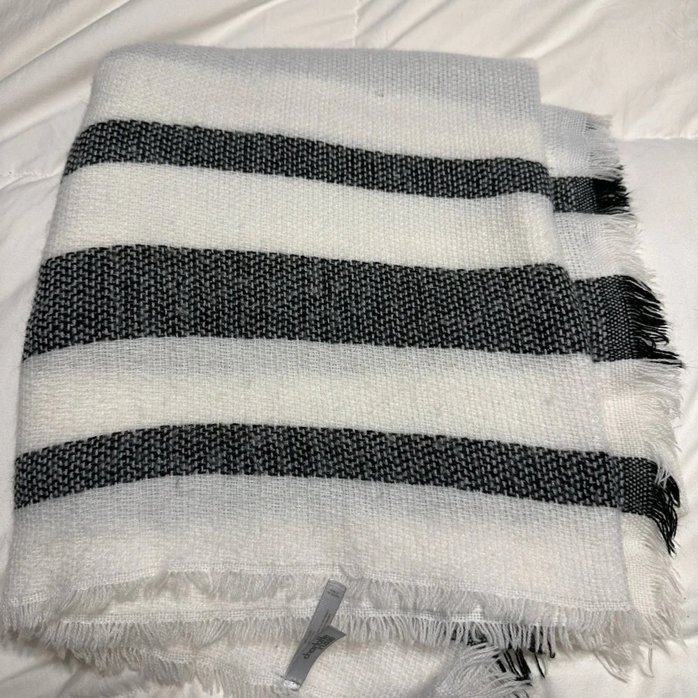 Charlotte Russe Large Blanket Scarf